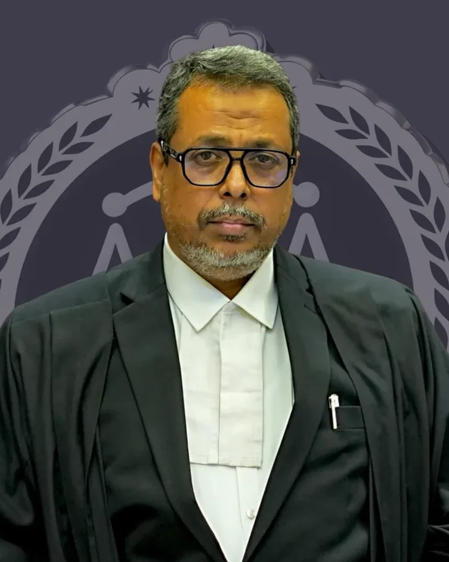 Portrait of Dr. Suhel Al-Dayani